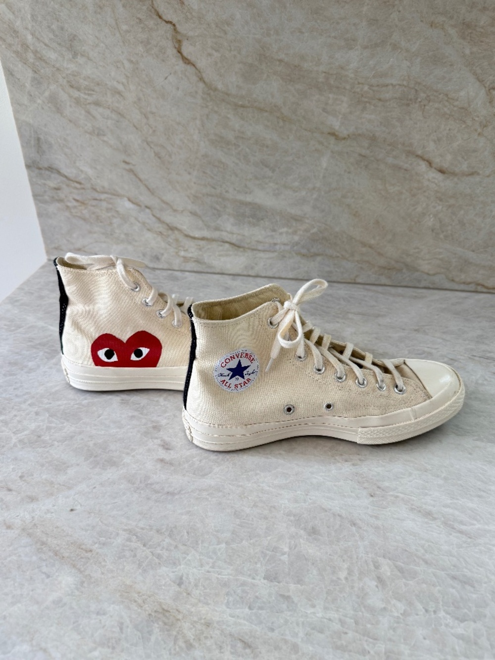 Comme des Garcons Play x Converse Chuck Taylor high-top sneakers - Picture 2 of 4